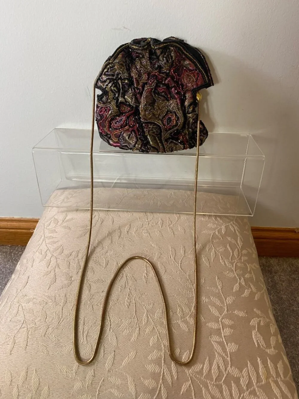 Beaded Evening Bag Gold Chain Strap Multicolored Paisley Design Snap Closure